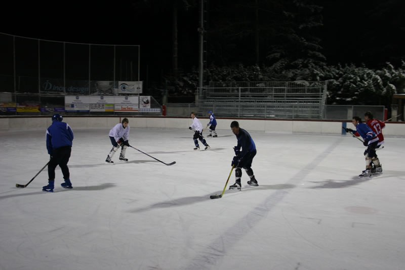 gal/Eishockeyspiel in Toblach/2008-02-02 SVR Eishockey 096.jpg